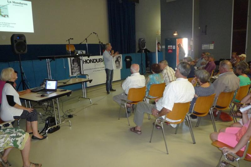 Dominique hallier introduit le concert