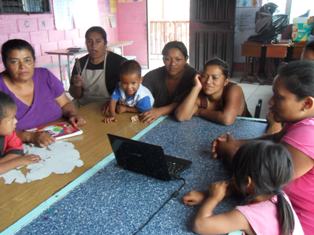 Reunion de junta directiva para tratar asuntos del Centro Nutricional